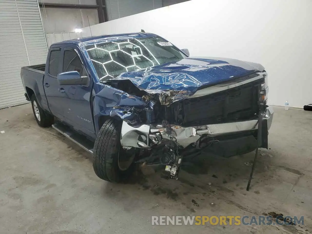 7 Photograph of a damaged car 2GCVKPEC5K1230717 CHEVROLET ALL Models 2019