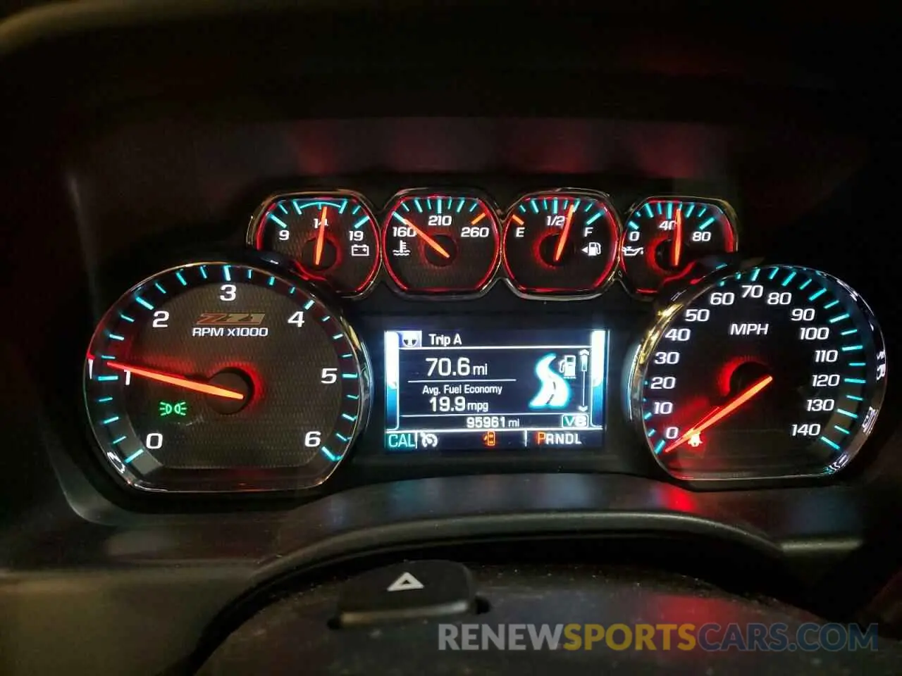 9 Photograph of a damaged car 2GCVKPEC6K1109176 CHEVROLET All Models 2019