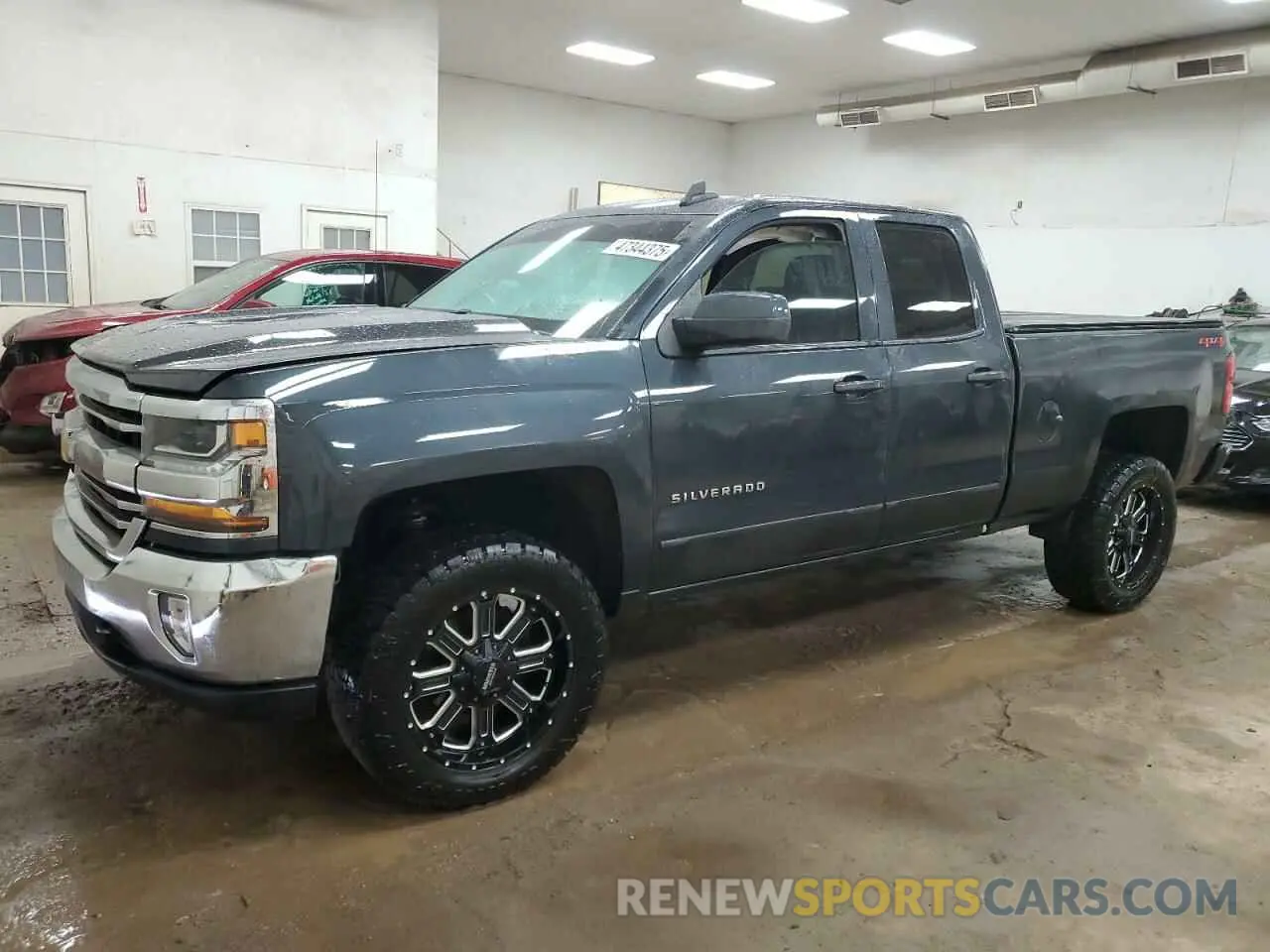 1 Photograph of a damaged car 2GCVKPEC6K1123627 CHEVROLET All Models 2019
