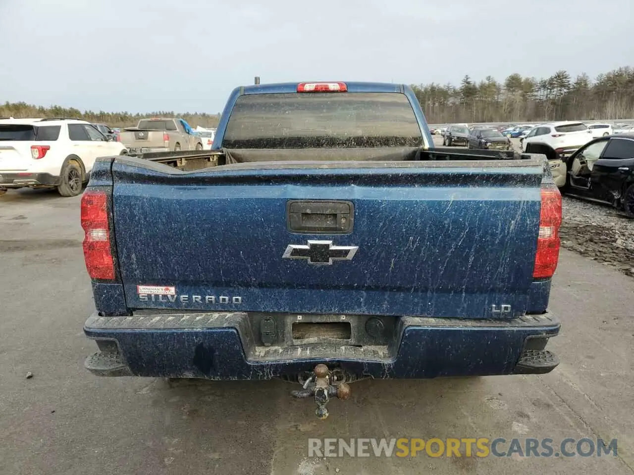 6 Photograph of a damaged car 2GCVKPEC6K1173802 CHEVROLET ALL Models 2019