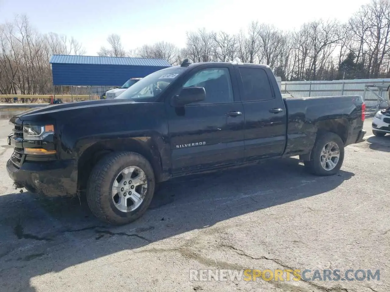 1 Photograph of a damaged car 2GCVKPEC8K1106358 CHEVROLET ALL Models 2019