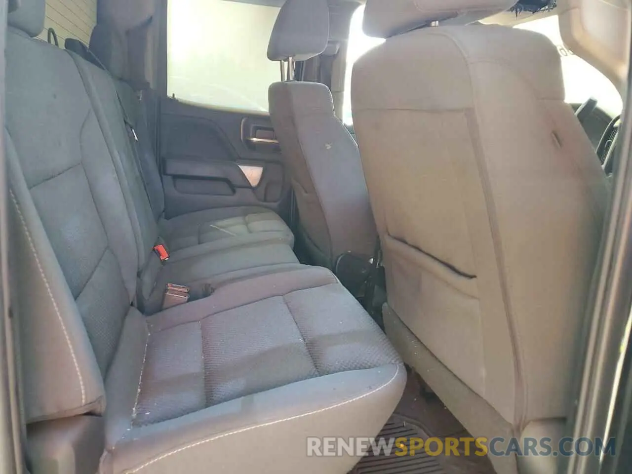 11 Photograph of a damaged car 2GCVKPEC8K1120552 CHEVROLET ALL Models 2019