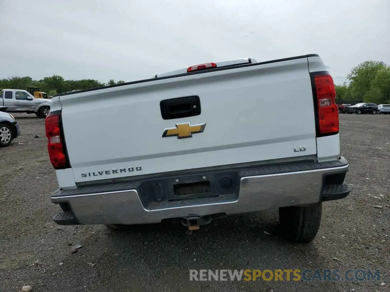 6 Photograph of a damaged car 2GCVKPEC8K1137044 CHEVROLET ALL Models 2019