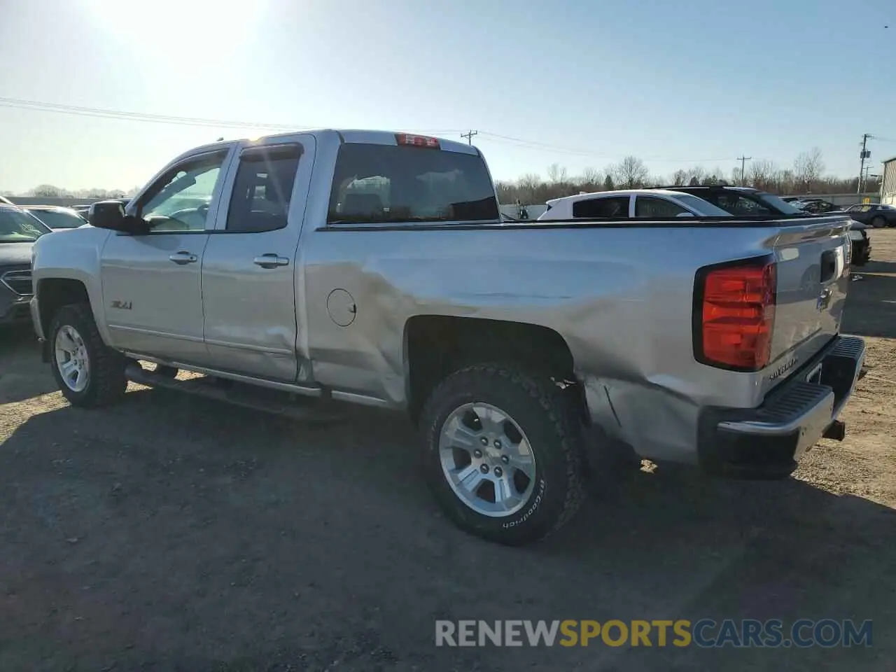 2 Photograph of a damaged car 2GCVKPEC8K1167614 CHEVROLET ALL Models 2019