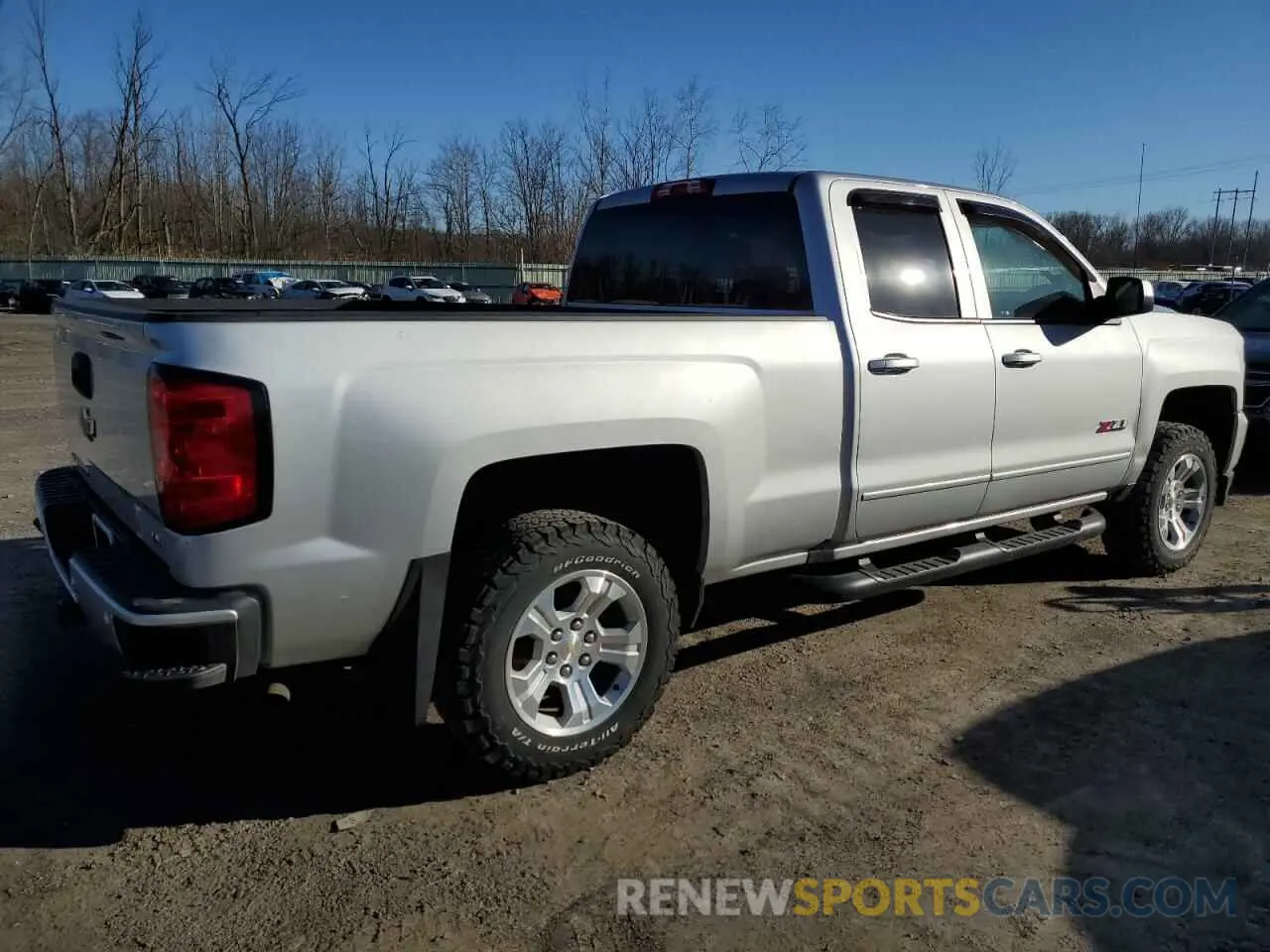 3 Photograph of a damaged car 2GCVKPEC8K1167614 CHEVROLET ALL Models 2019