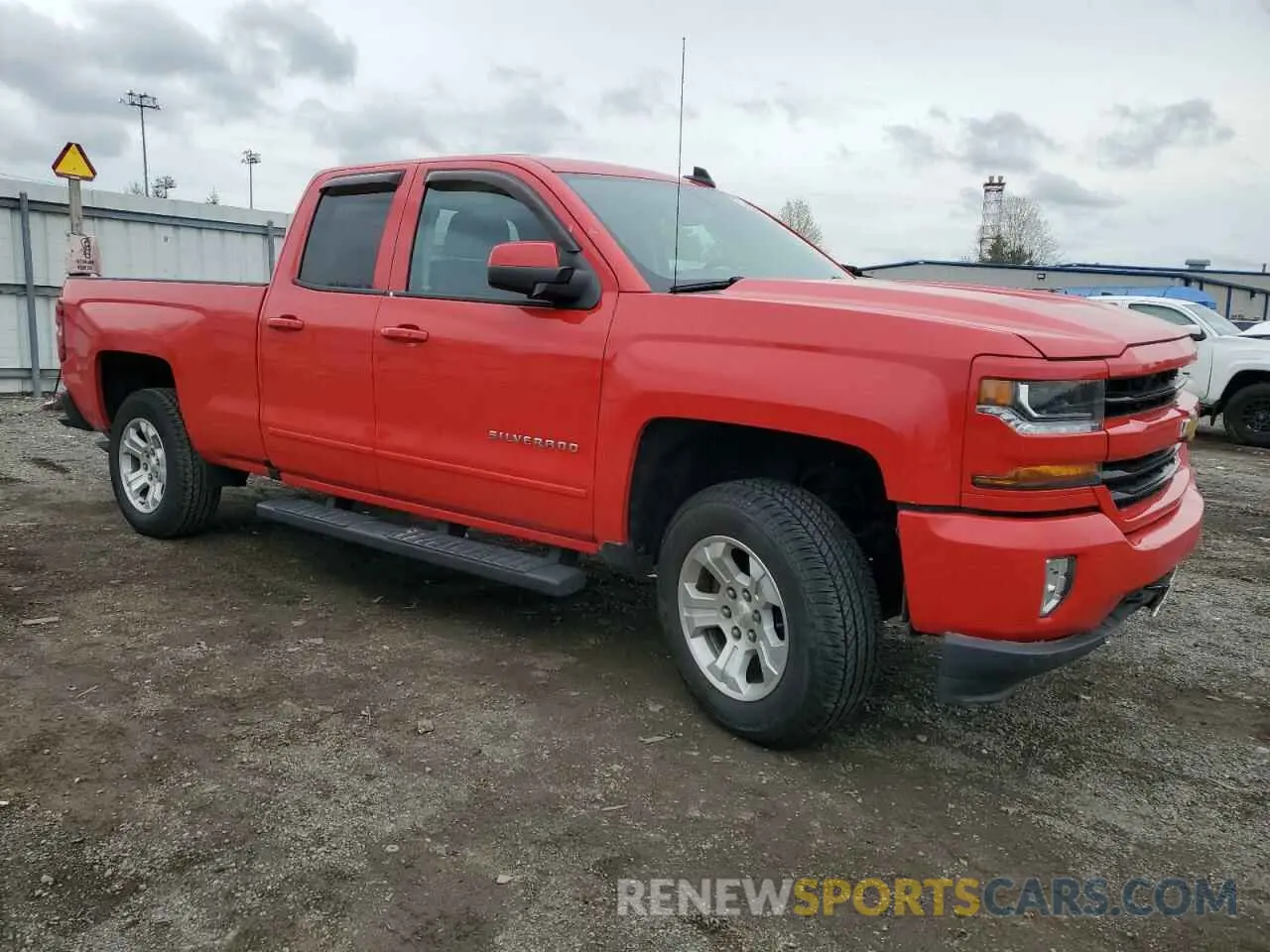 4 Photograph of a damaged car 2GCVKPEC9K1114453 CHEVROLET ALL Models 2019