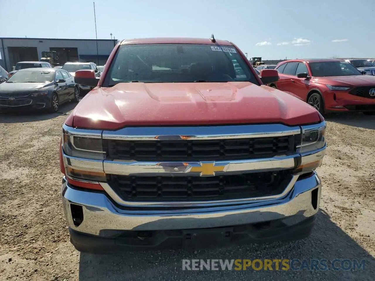 5 Photograph of a damaged car 2GCVKPEC9K1216335 CHEVROLET ALL Models 2019