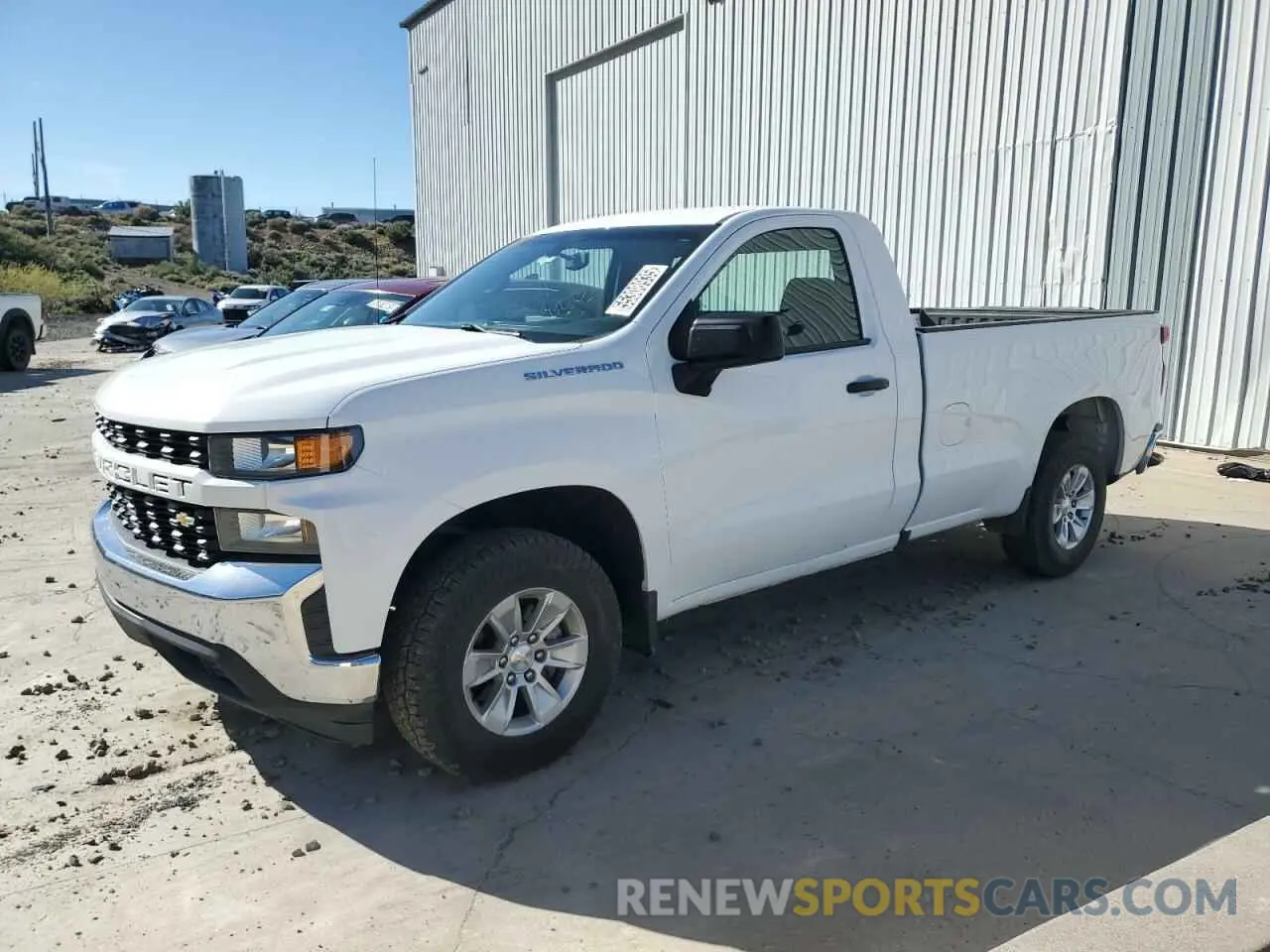 1 Photograph of a damaged car 3GCNWAEF0KG310588 CHEVROLET ALL Models 2019