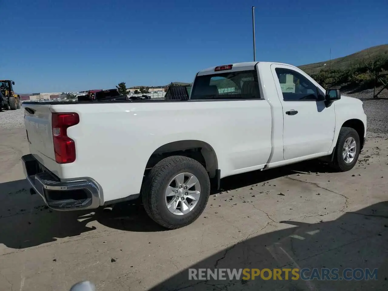 3 Photograph of a damaged car 3GCNWAEF0KG310588 CHEVROLET ALL Models 2019