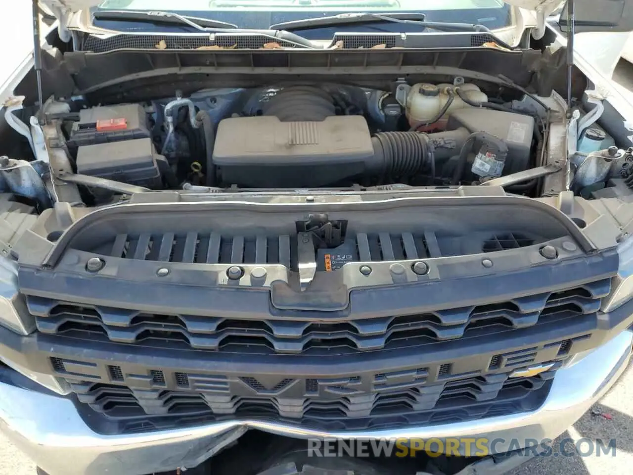 11 Photograph of a damaged car 3GCNWAEF2KG202277 CHEVROLET ALL Models 2019
