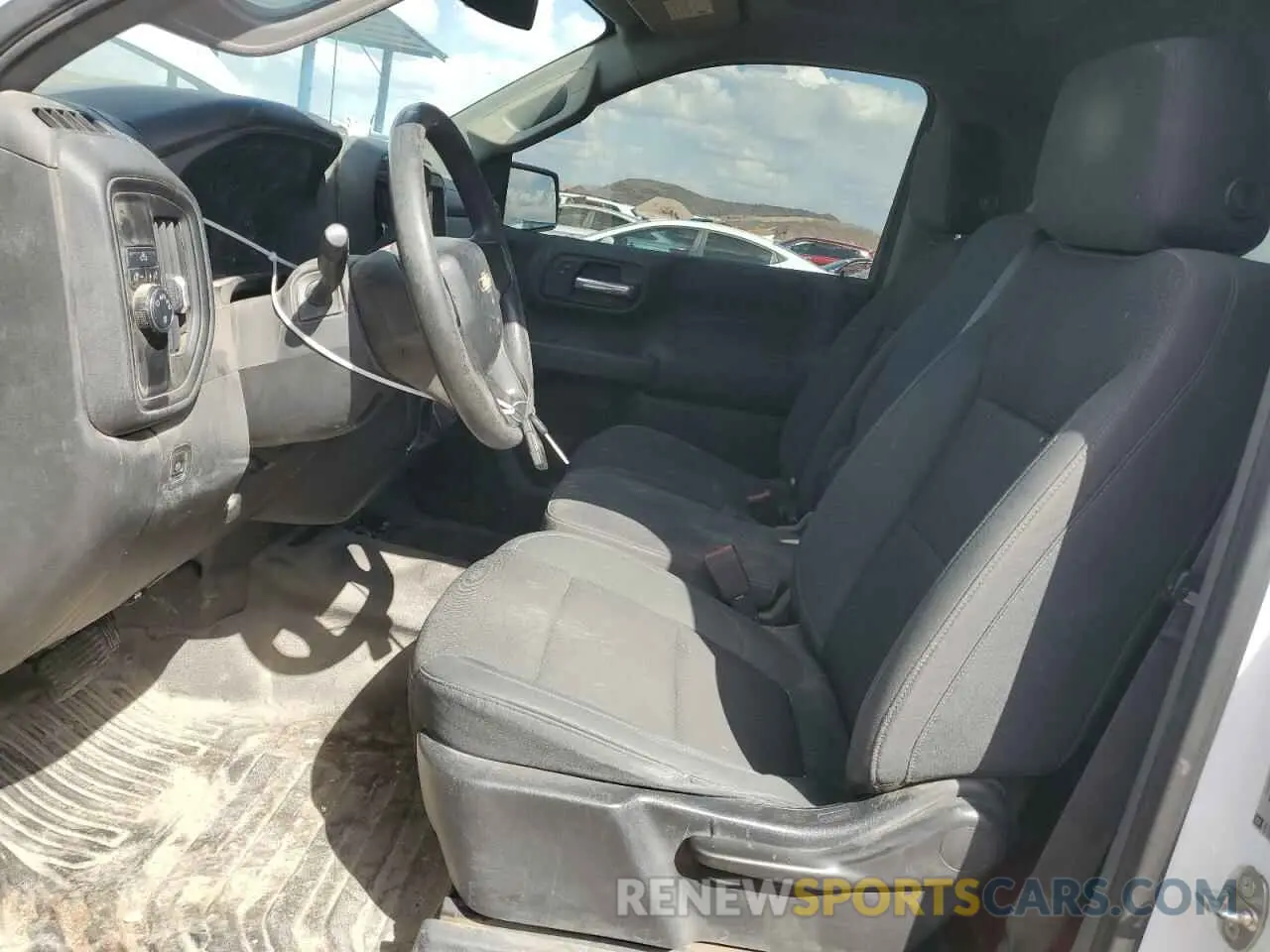 7 Photograph of a damaged car 3GCNWAEF3KG224577 CHEVROLET ALL Models 2019