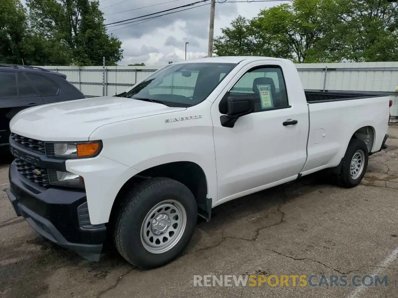 1 Photograph of a damaged car 3GCNWAEH5KG163704 CHEVROLET ALL Models 2019