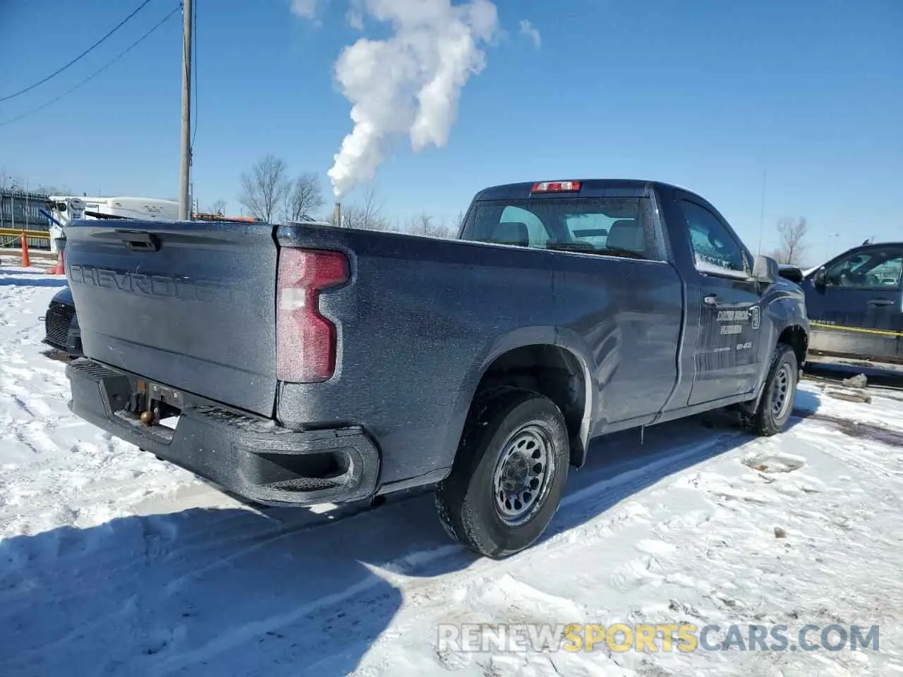3 Photograph of a damaged car 3GCNWAEH7KG242923 CHEVROLET ALL Models 2019