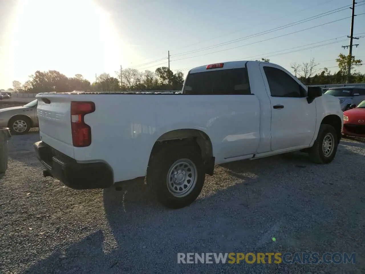 3 Photograph of a damaged car 3GCNWAEH8KG224608 CHEVROLET ALL Models 2019