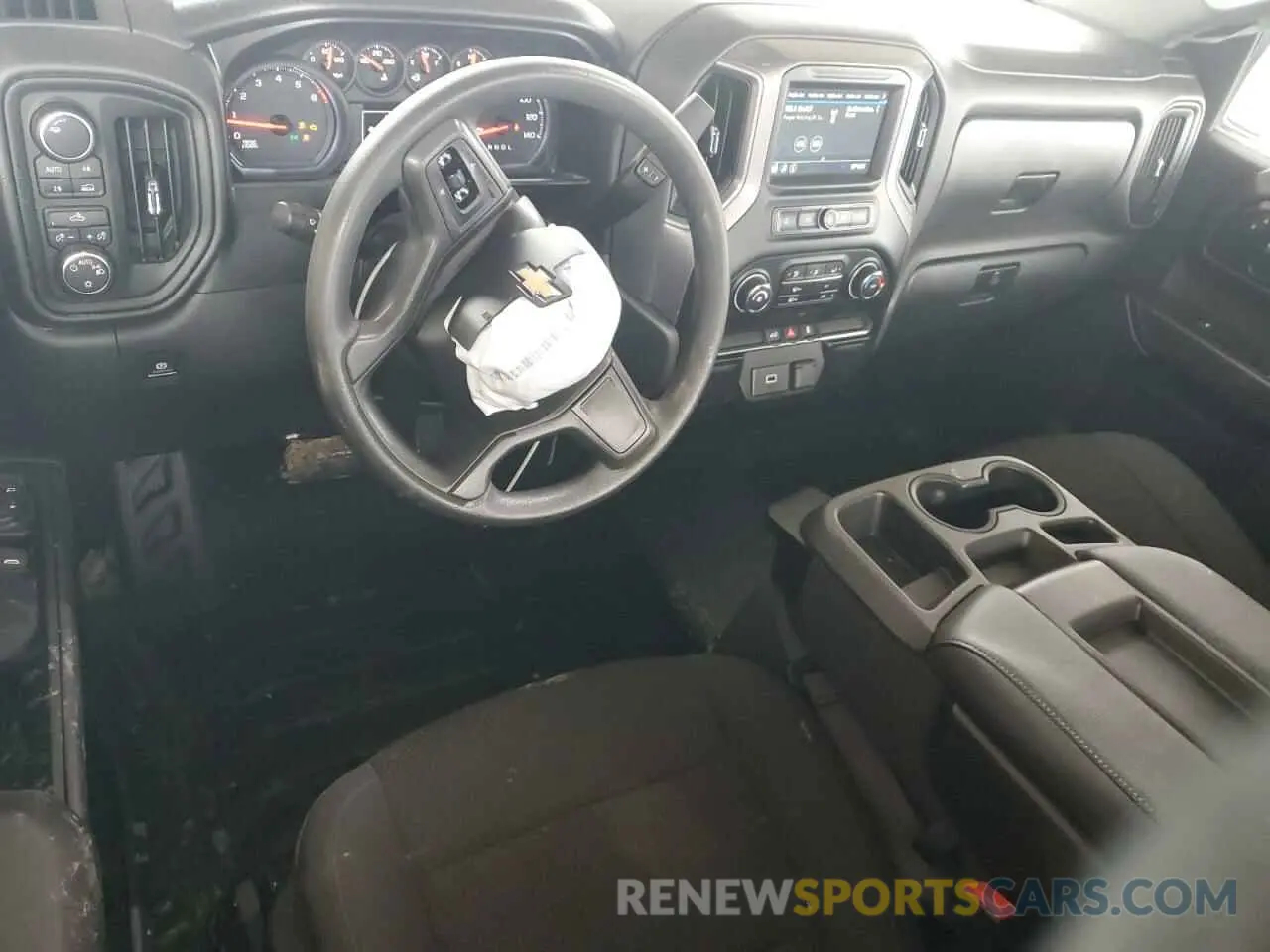 8 Photograph of a damaged car 3GCNYAEH1KG278634 CHEVROLET ALL Models 2019