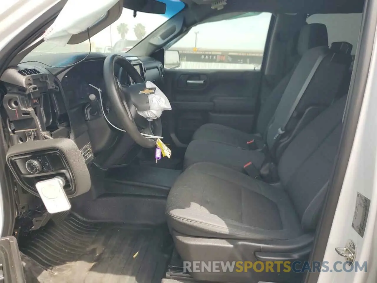 7 Photograph of a damaged car 3GCPWAEH2KG300560 CHEVROLET ALL Models 2019