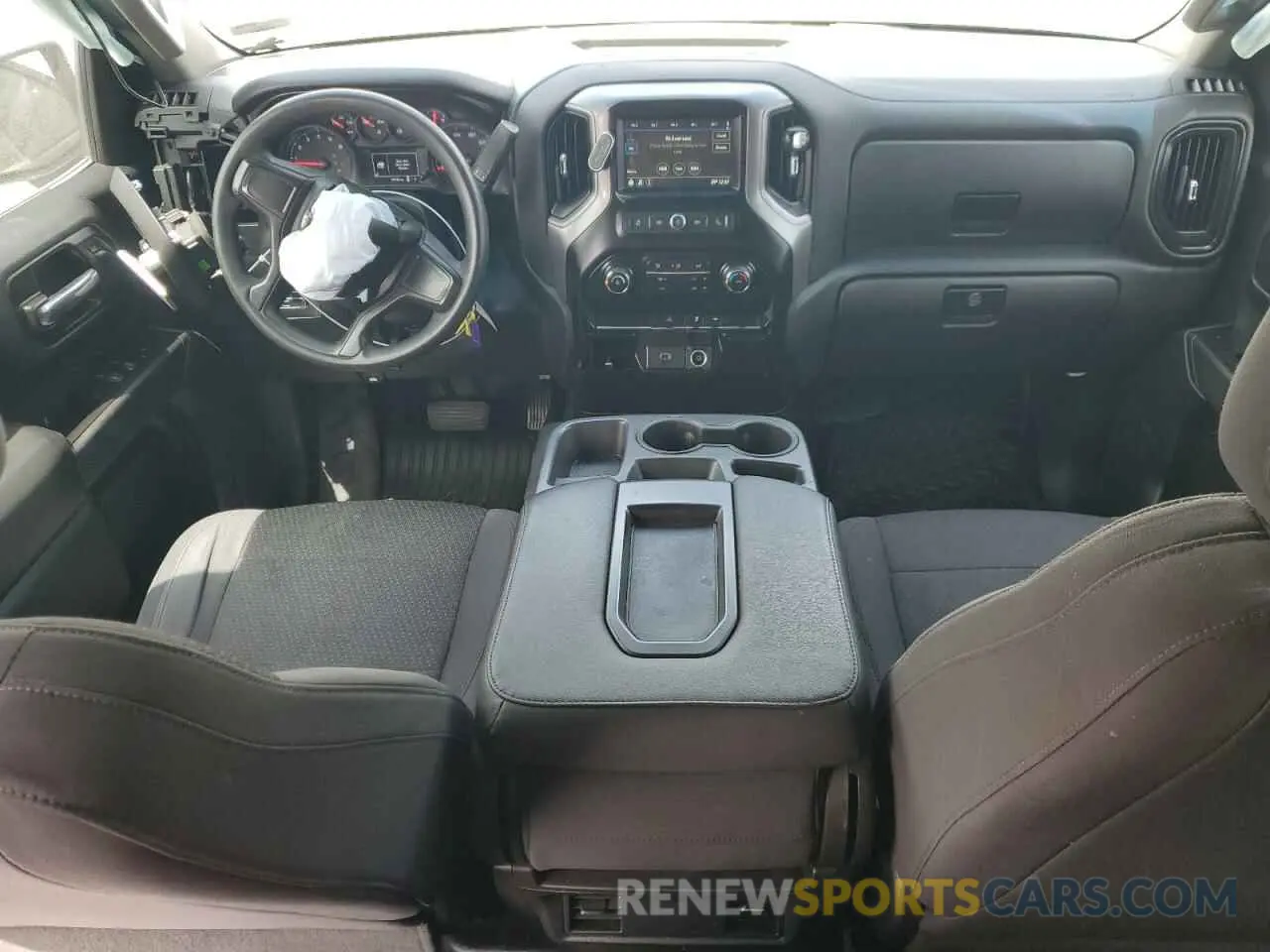8 Photograph of a damaged car 3GCPWAEH2KG300560 CHEVROLET ALL Models 2019