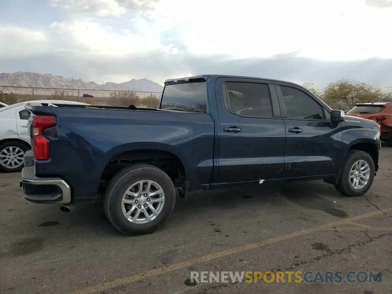 3 Photograph of a damaged car 3GCPWCED0KG253280 CHEVROLET ALL Models 2019