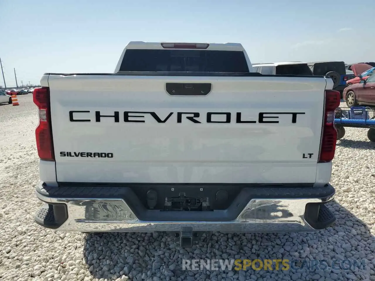 6 Photograph of a damaged car 3GCPWCED0KG282052 CHEVROLET ALL Models 2019