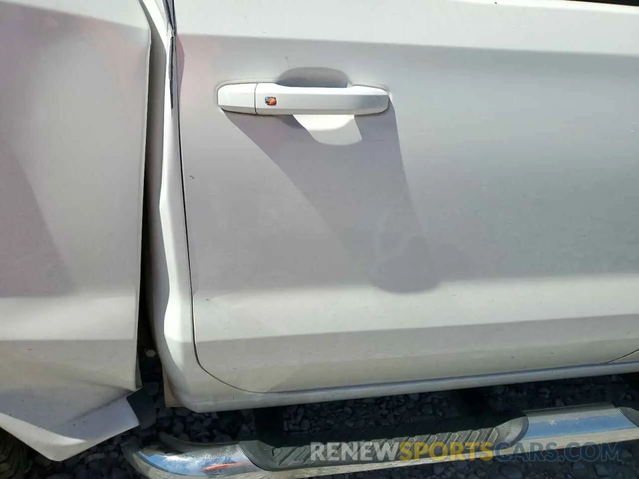 11 Photograph of a damaged car 3GCPWCED8KG105426 CHEVROLET ALL Models 2019