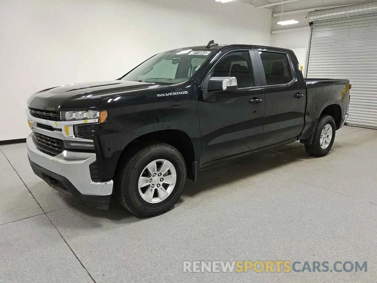 1 Photograph of a damaged car 3GCPWCEK3KG217338 CHEVROLET ALL Models 2019
