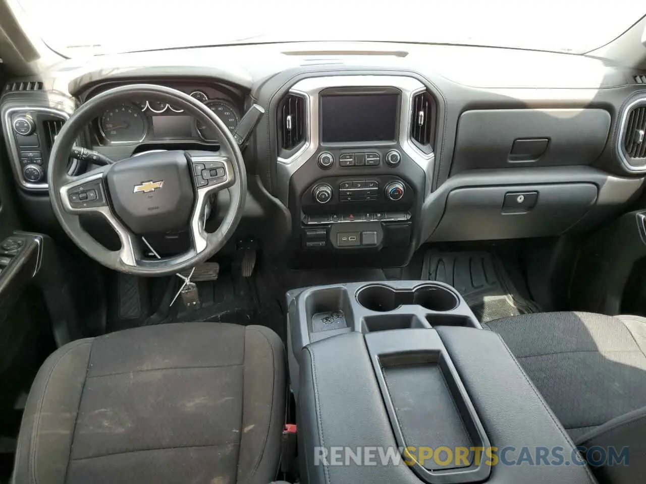 8 Photograph of a damaged car 3GCPWCEK7KG130395 CHEVROLET ALL Models 2019