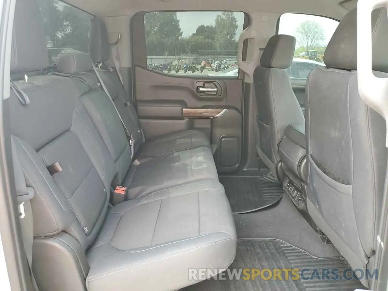 10 Photograph of a damaged car 3GCPWDED3KG201082 CHEVROLET ALL Models 2019