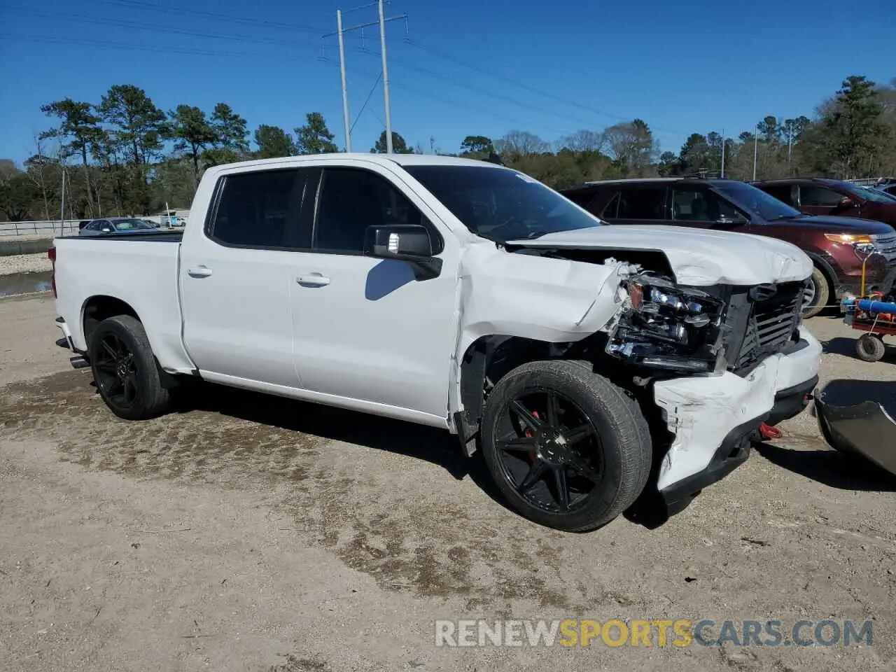 4 Photograph of a damaged car 3GCPWDED5KG209541 CHEVROLET ALL Models 2019
