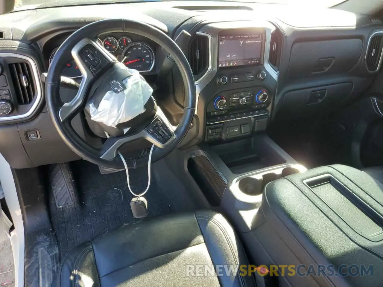 8 Photograph of a damaged car 3GCPWDED5KG209541 CHEVROLET ALL Models 2019