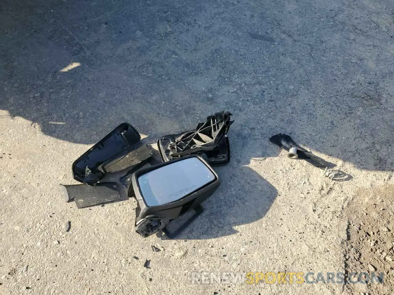 14 Photograph of a damaged car 3GCPWDED7KG292180 CHEVROLET All Models 2019