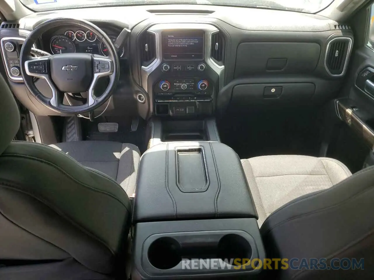 8 Photograph of a damaged car 3GCPWDED9KG248830 CHEVROLET ALL Models 2019