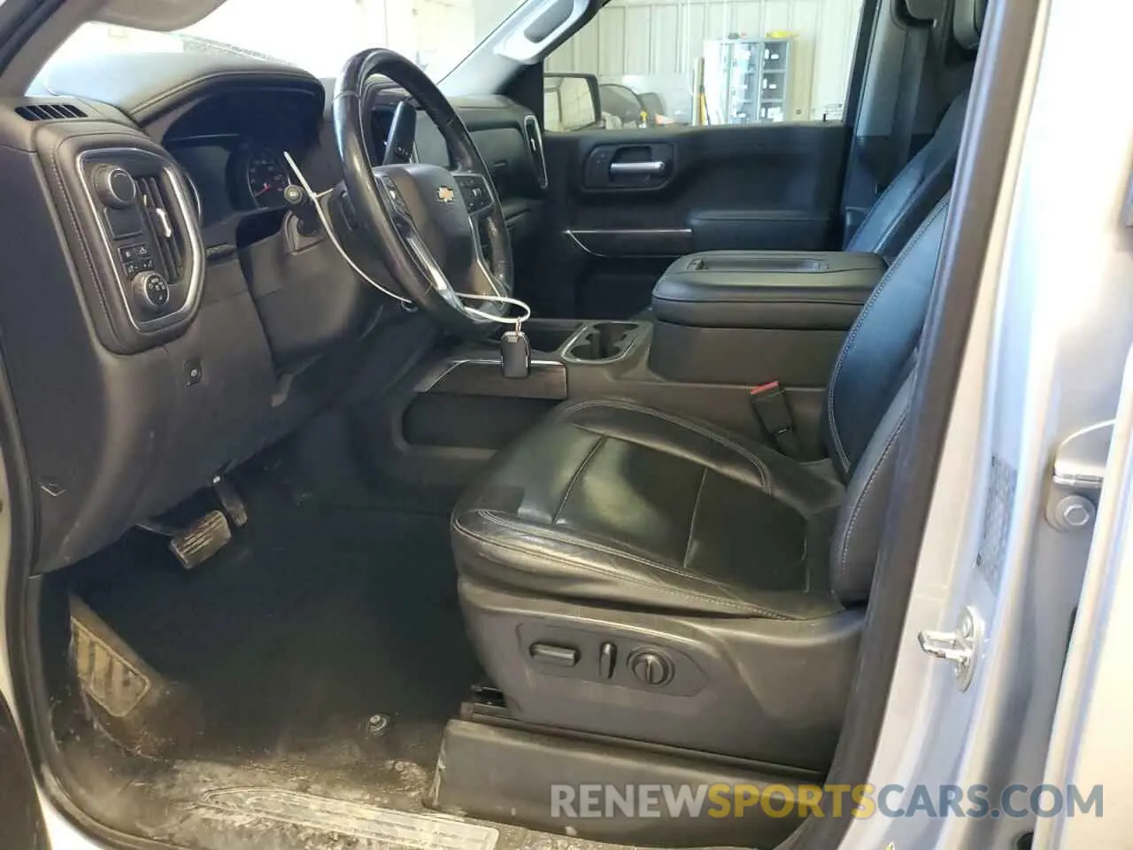 7 Photograph of a damaged car 3GCPWEED1KG165608 CHEVROLET ALL Models 2019