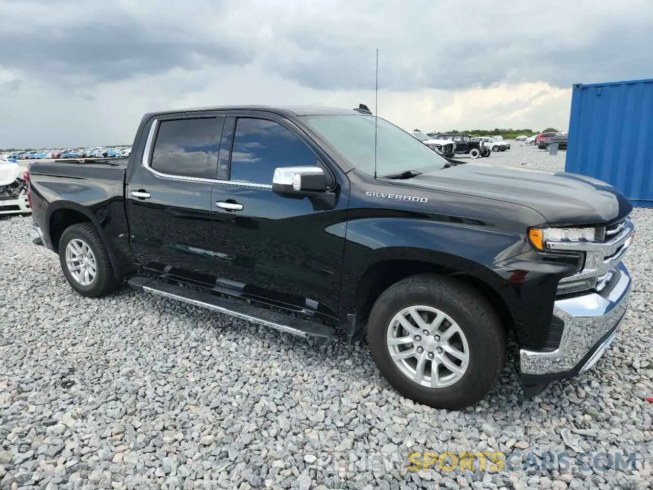 4 Photograph of a damaged car 3GCPWEED8KG164231 CHEVROLET ALL Models 2019