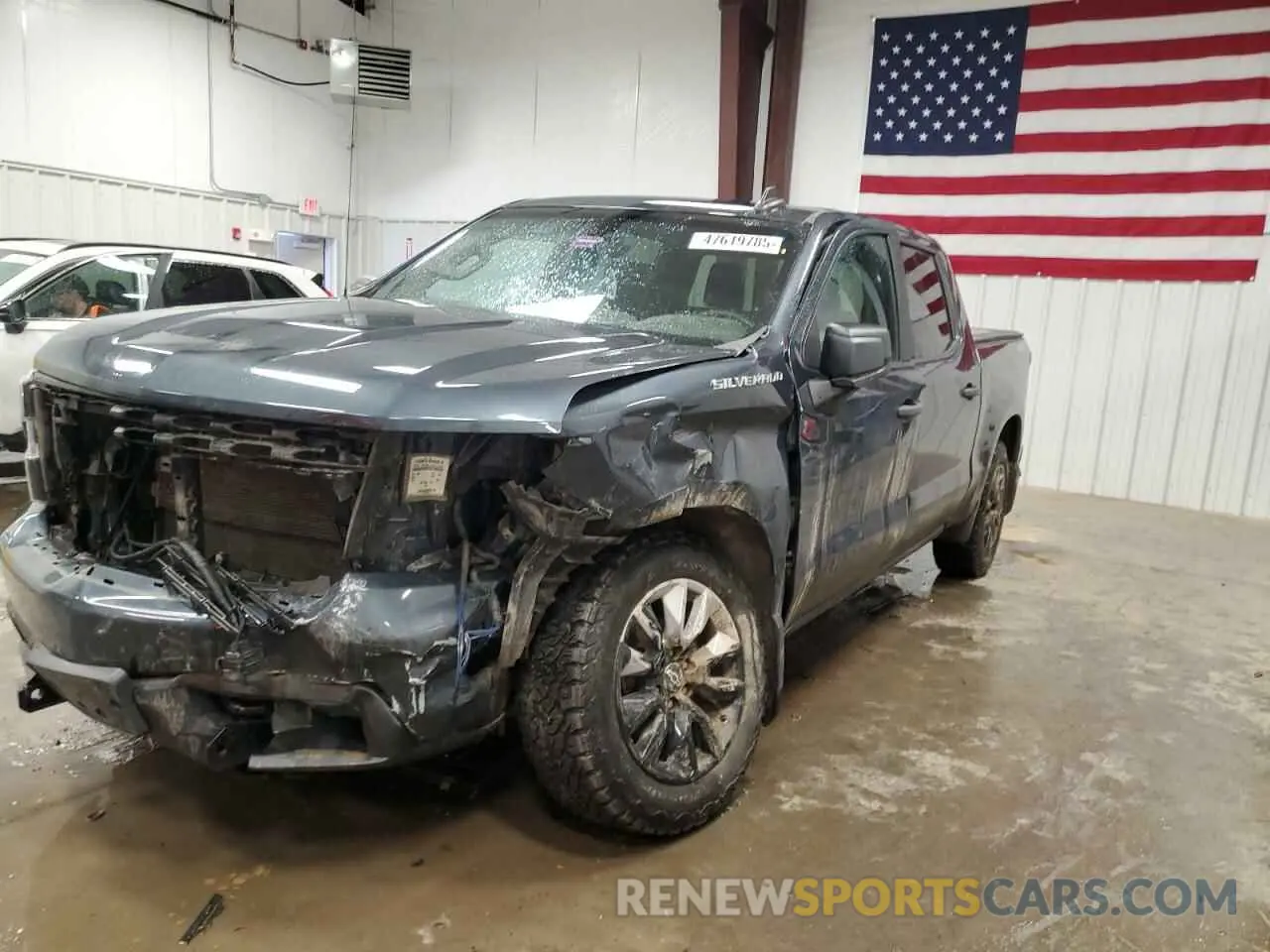 1 Photograph of a damaged car 3GCPYBEH2KG309386 CHEVROLET ALL Models 2019