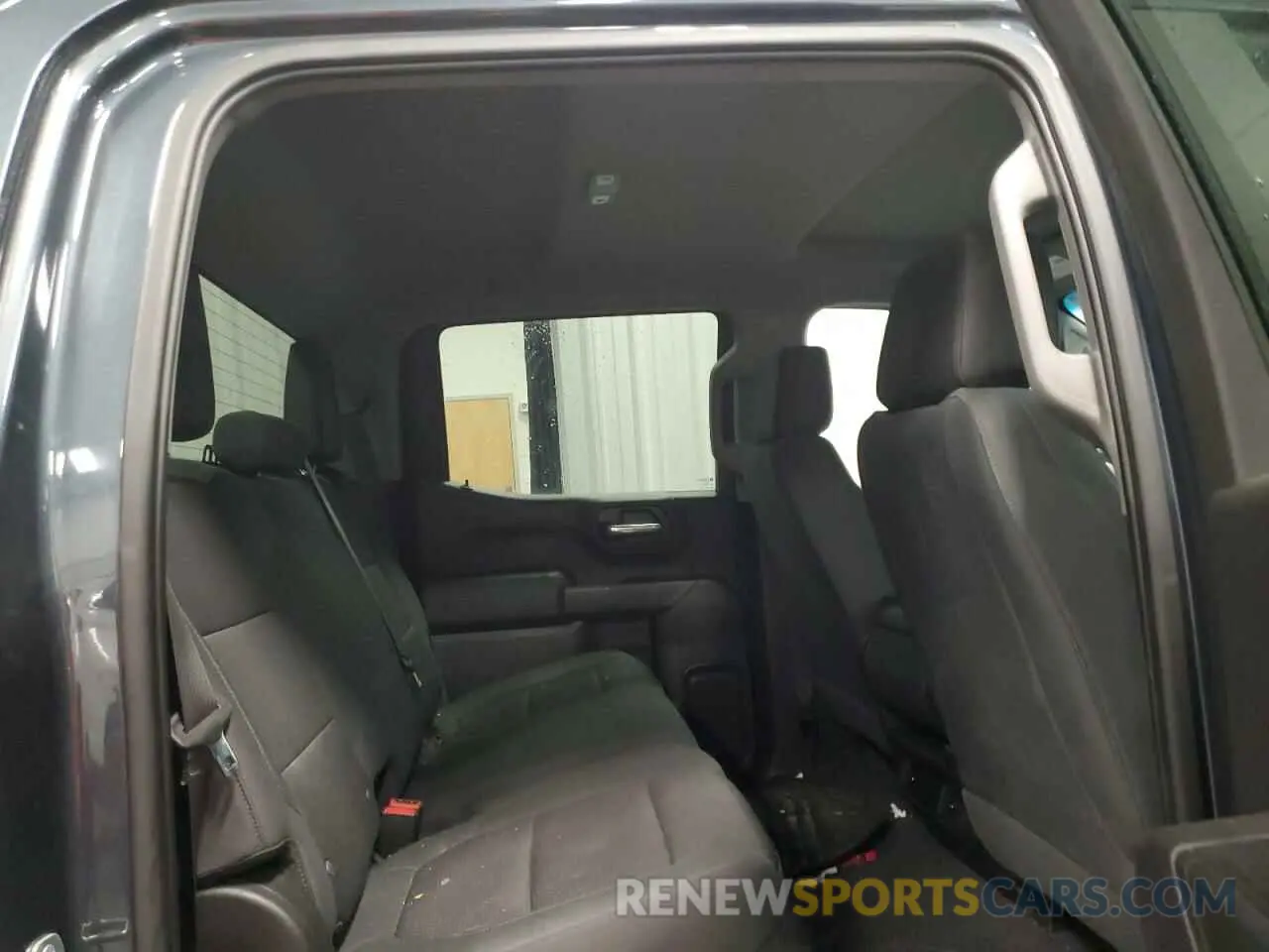 10 Photograph of a damaged car 3GCPYBEH2KG309386 CHEVROLET ALL Models 2019