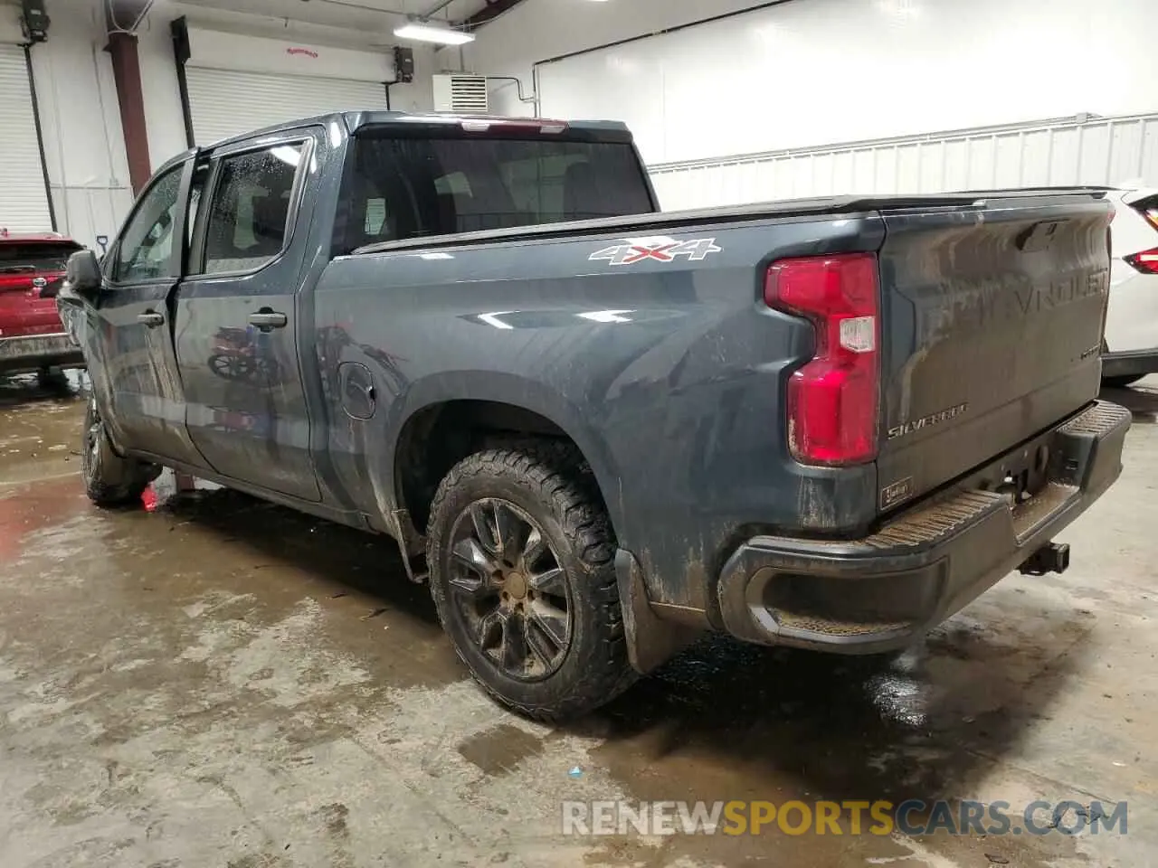 2 Photograph of a damaged car 3GCPYBEH2KG309386 CHEVROLET ALL Models 2019