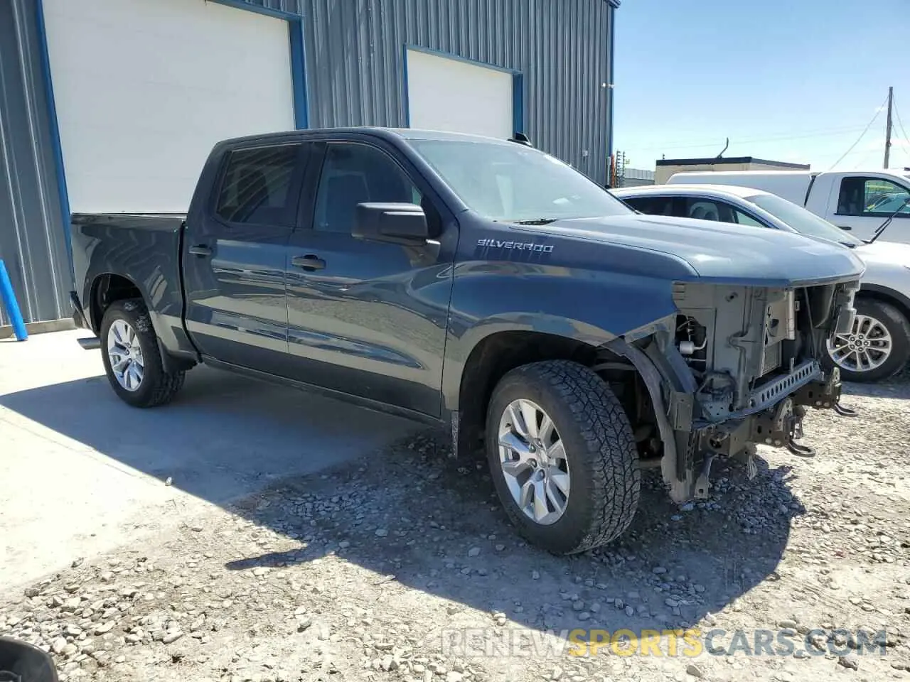 4 Photograph of a damaged car 3GCPYBEH3KG303886 CHEVROLET ALL Models 2019