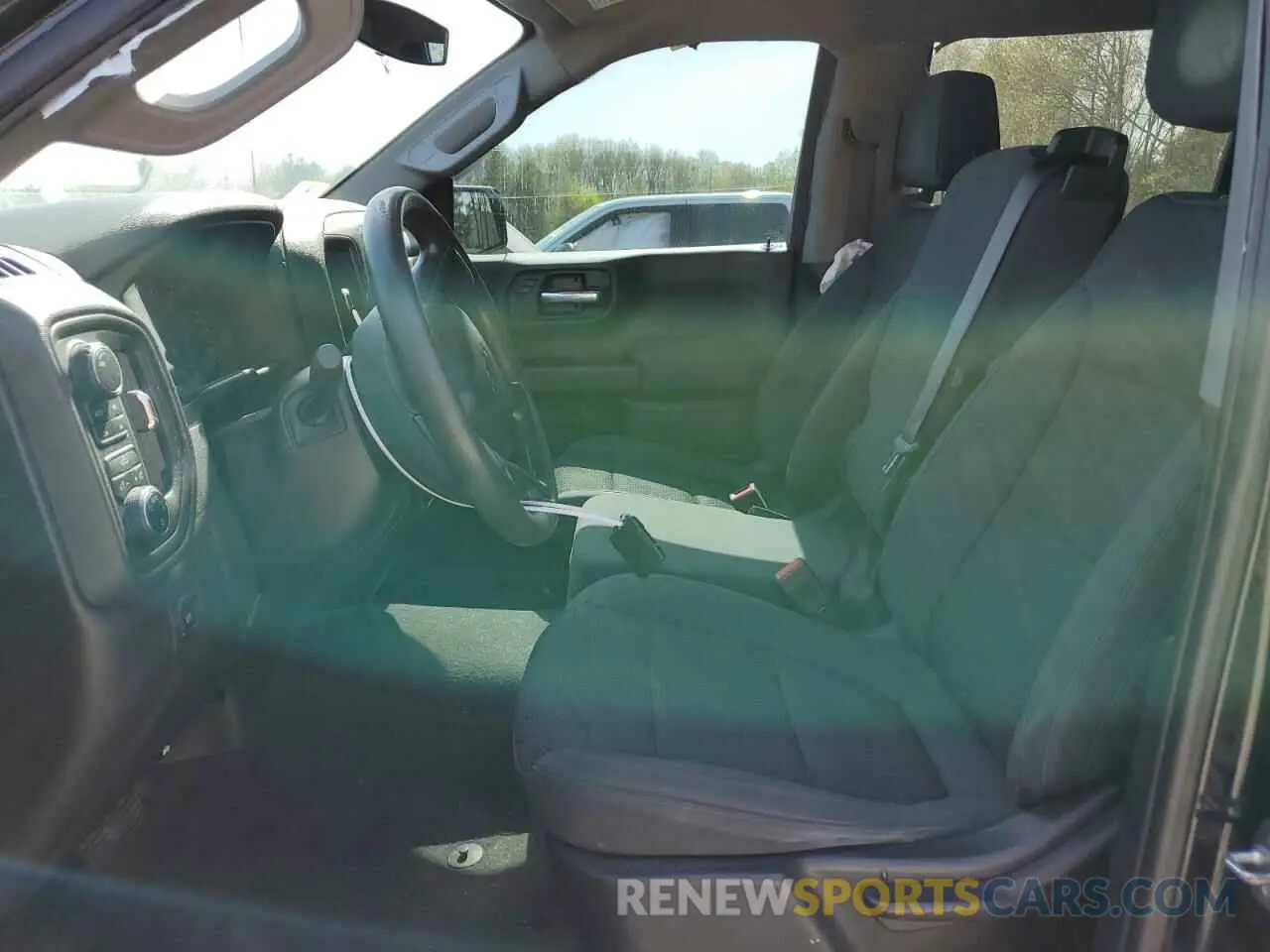 7 Photograph of a damaged car 3GCPYCEF2KG110620 CHEVROLET ALL Models 2019