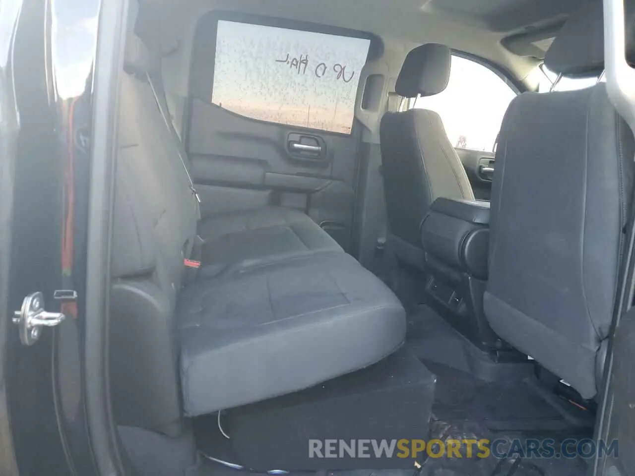 10 Photograph of a damaged car 3GCPYCEF3KG283045 CHEVROLET ALL Models 2019