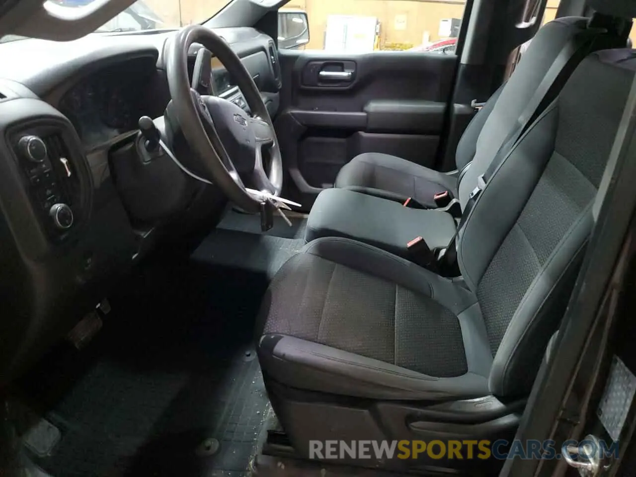 7 Photograph of a damaged car 3GCPYCEF8KG127244 CHEVROLET ALL Models 2019