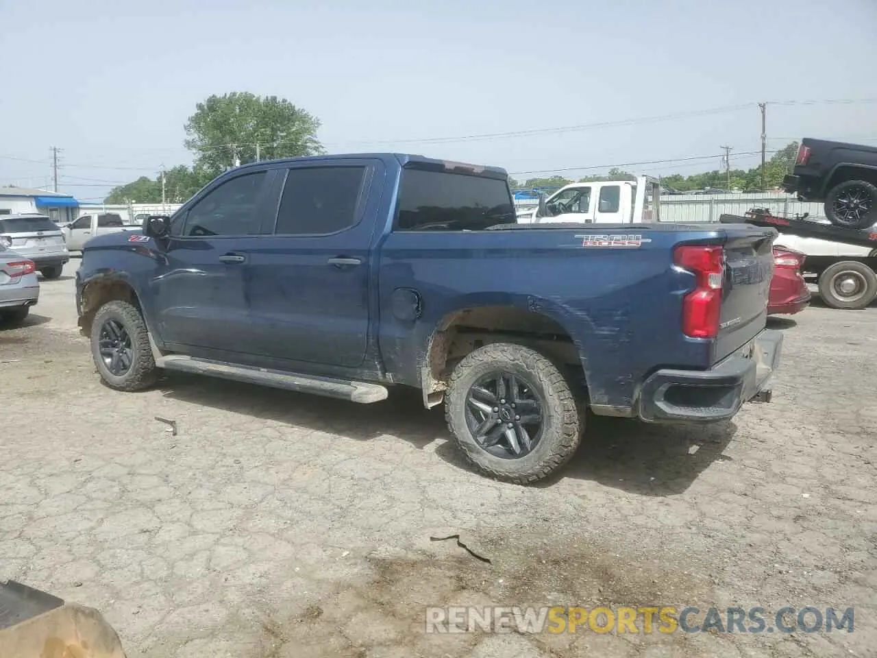2 Photograph of a damaged car 3GCPYCEF8KG158204 CHEVROLET ALL Models 2019
