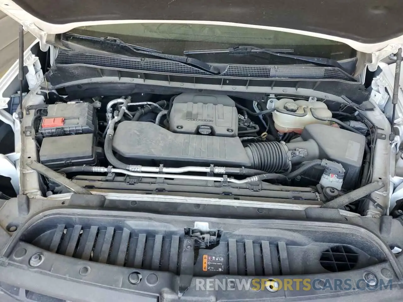 11 Photograph of a damaged car 3GCPYDEK6KG115905 CHEVROLET ALL Models 2019