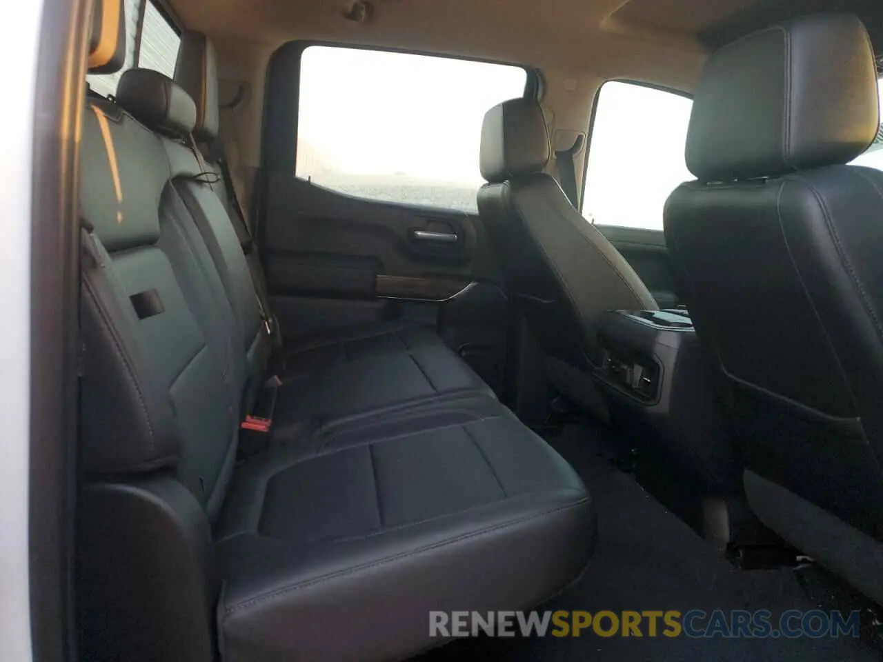 10 Photograph of a damaged car 3GCPYFED2KG199251 CHEVROLET ALL Models 2019