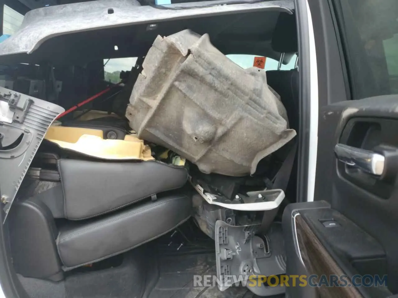 10 Photograph of a damaged car 3GCPYFEDXKG264315 CHEVROLET ALL Models 2019