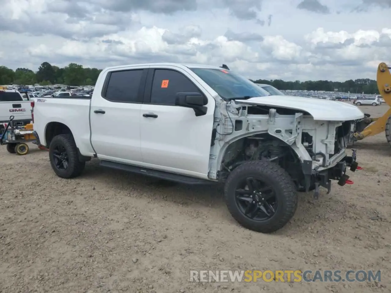 4 Photograph of a damaged car 3GCPYFEDXKG264315 CHEVROLET ALL Models 2019