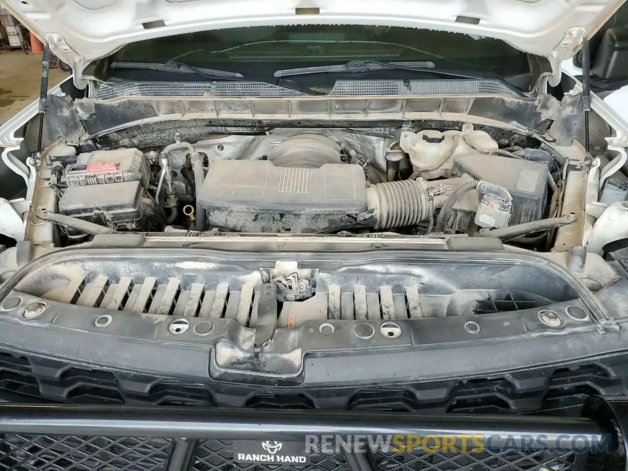 11 Photograph of a damaged car 3GCUYAEF1KG132986 CHEVROLET ALL Models 2019