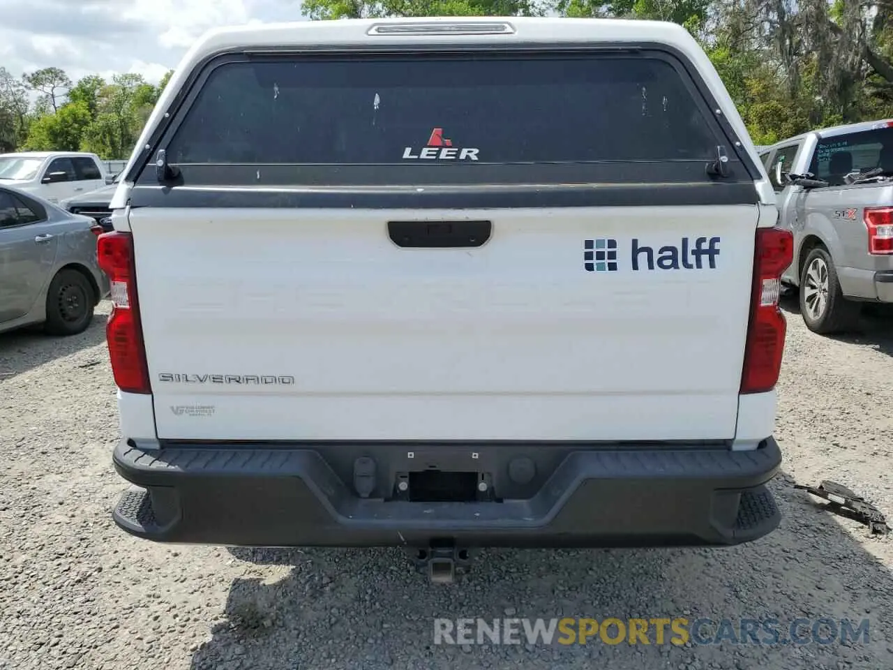 6 Photograph of a damaged car 3GCUYAEF4KG261823 CHEVROLET ALL Models 2019