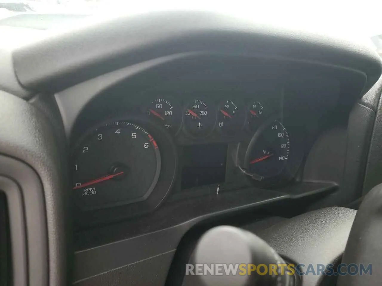 9 Photograph of a damaged car 3GCUYAEF7KG103959 CHEVROLET ALL Models 2019