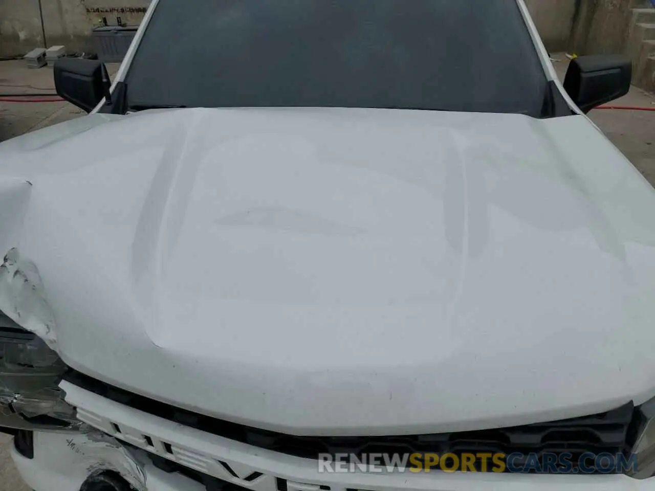 11 Photograph of a damaged car 3GCUYBEF5KG103500 CHEVROLET ALL Models 2019