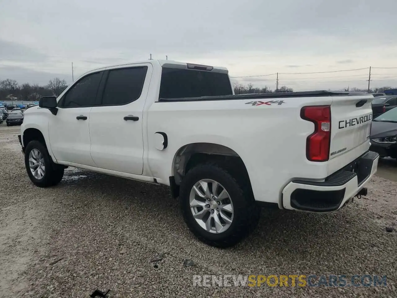 2 Photograph of a damaged car 3GCUYBEF5KG103500 CHEVROLET ALL Models 2019
